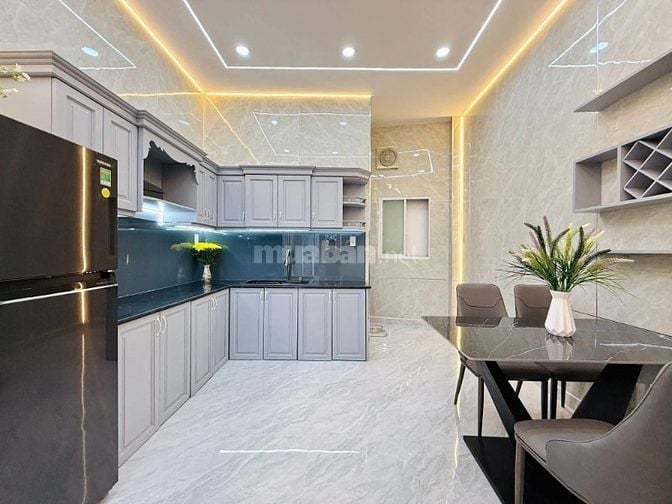 Em vừa nhận 1 căn cần bán gấp đường Nguyễn Chí Thanh - Q5 - 5 tỷ 250