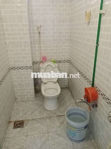 Nhà cho thuê nguyên căn 1 lầu 1 trệt ở đường Nguyễn Thị chạy