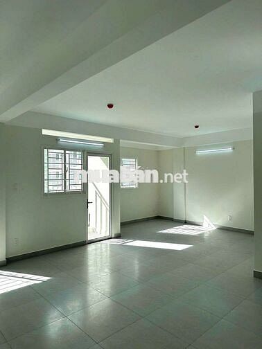 CHO THUÊ CĂN HỘ NAM LONG CENTRAL LAKE RỘNG 57M2 CHỦ BAO PHÍ GIÁ 4TR