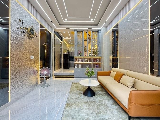 Em vừa nhận 1 căn cần bán gấp đường Nguyễn Chí Thanh - Q5 - 5 tỷ 250