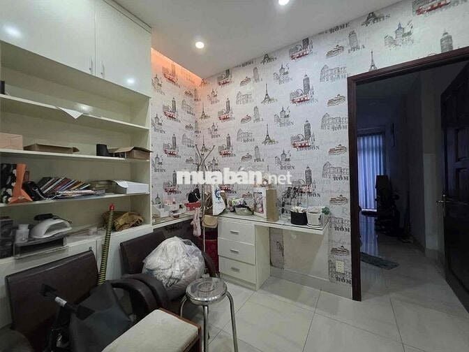 Nhà 4 Tầng - Mt Đường Ngay Chợ- Khu Dân Trí - KD VP Vip