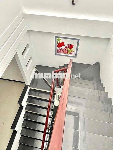 CHO THUÊ NHÀ HƯNG PHÚ CÓ NỘI THẤT