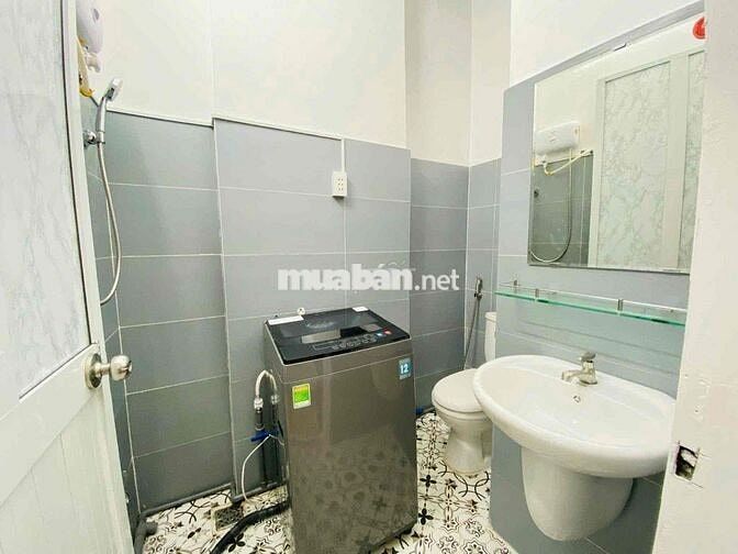Studio cao cấp Quận 10 full nt, có cửa sổ, máy giặt riêng giá chỉ 5x