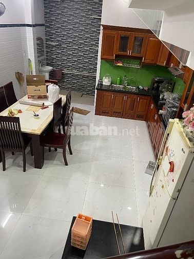 Nhà đẹp cho thuê để ở hoặc làm văn phòng, hẻm xe hơi