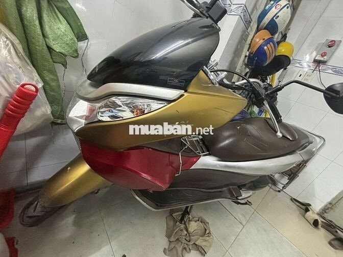 Cần bán xe Honda PCX 2011 biển số HCM