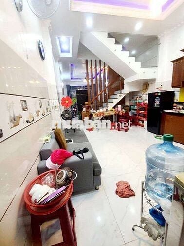 NHÀ BÌNH TÂN gần Tân Phú, DT 4x20m, 4 tầng, hẻm nhựa 6m, nhỉnh 6 tỷ