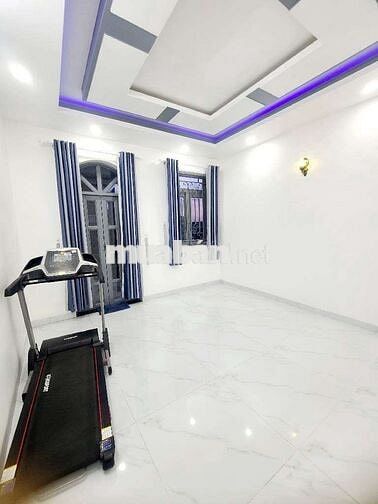 NHÀ BÌNH TÂN gần Tân Phú, DT 4x20m, 4 tầng, hẻm nhựa 6m, nhỉnh 6 tỷ