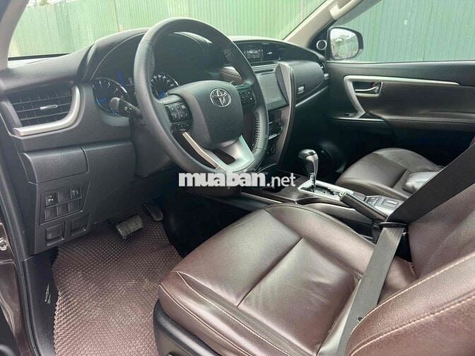 Toyota Fortuner 2.7V 4x2 2018 - 80000km