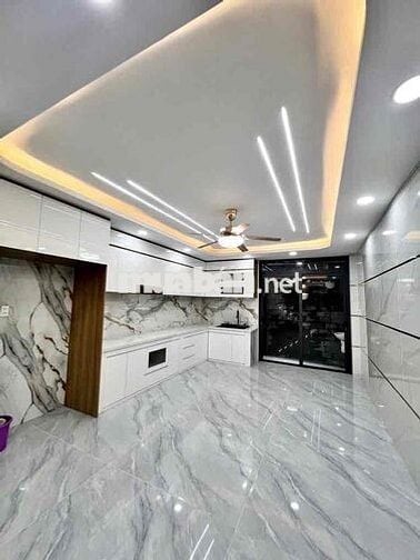 Nhà Đẹp 5 Tầng — Gần Bình Thành Liên Khu 4-5 Lê Đức Anh (4m x 16m)