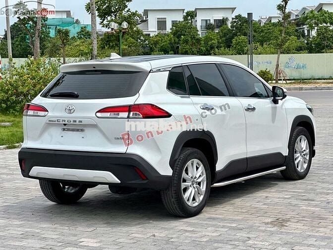 Toyota Cross 1.8G