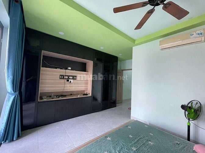ĐƯỜNG NGUYỄN OANH - ĐI LÀ THÍCH RA LÀ TIỆN GIAO THÔNG XỊN GIÁ 3,8 TỶ