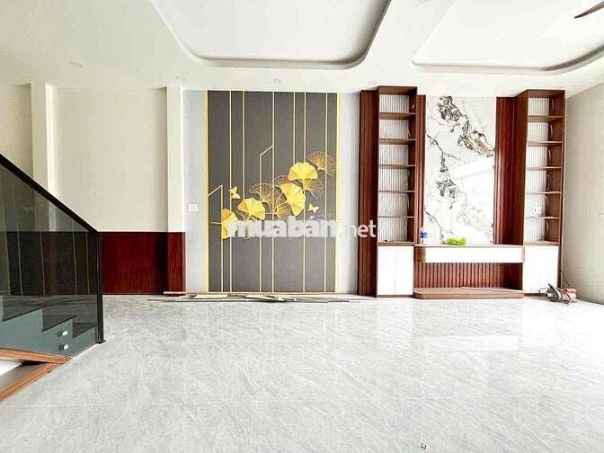 Bán nhà gần chợ ,uỷ ban xã Mỹ Hạnh, đường oto thông
