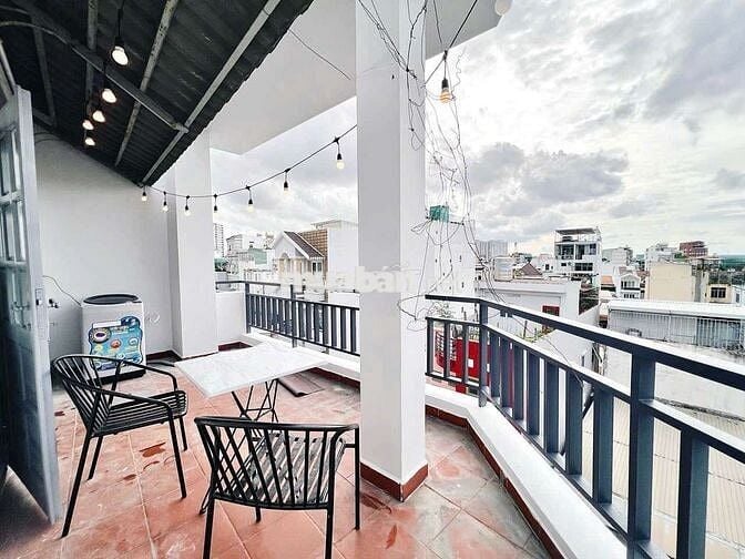 PENTHOUSE CỰC XINH NGẮM TRỌN TRUNG TÂM THÀNH PHỐ
