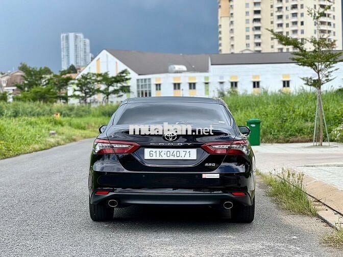 Camry 2.5Q 2022 một chủ bảo dưỡng full hãng