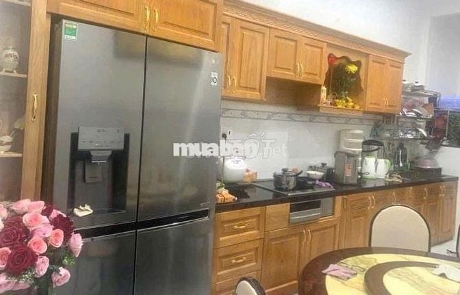 Bán nhà Mặt Tiền đường Lê Văn Sỹ Tân Bình. DT 26m2 giá 3 tỷ 1 Sổ Riêng