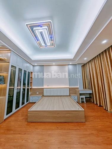 Bán gấp nhà Cầu giấy, Doãn kế thiện, gara ô tô mặt tiền 5m giá 11.8tỷ