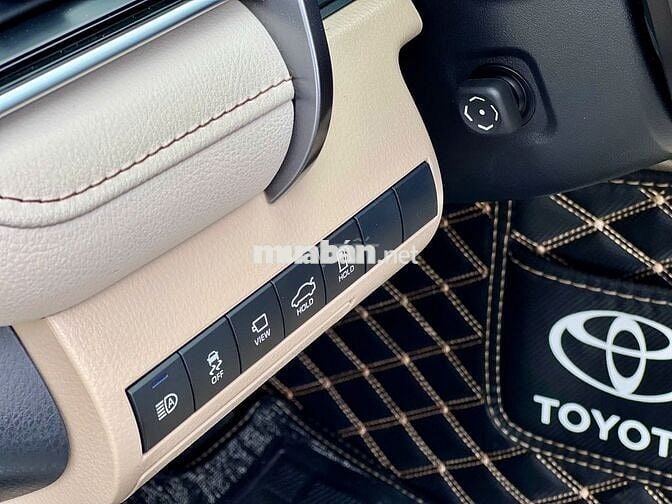 Camry 2.5Q 2022 một chủ bảo dưỡng full hãng