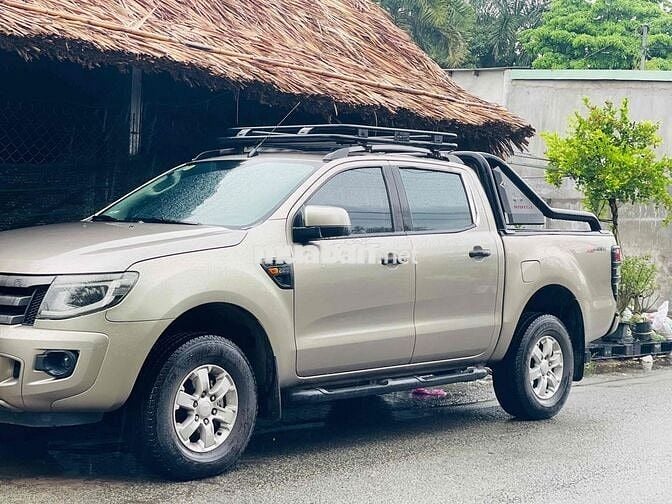 Ford Ranger 2014 XLS 2.2 4x2 AT - 92000 km