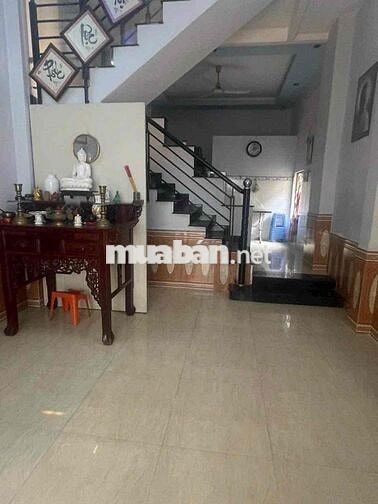 CHO THUÊ NHÀ HẺM XE TẢI ĐÚC 1 lầu