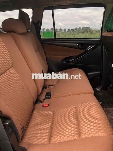 Toyota Innova 2019 2.0E - 125000 km