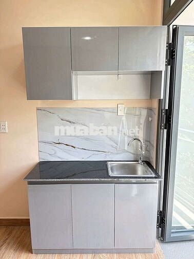 Studio full nội thất, có ban công, đẹp xinh lung linh