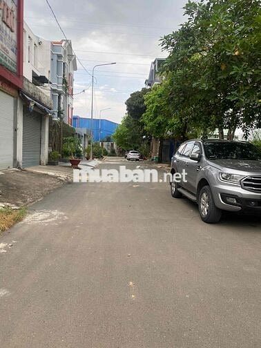 Cho thuê kho xưởng ngay KDC Phú Nhuận gần QL1A P. Thới An quận 12