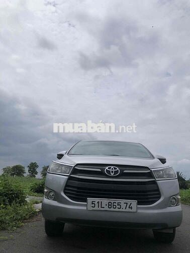 Toyota Innova 2019 2.0E - 125000 km