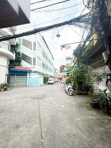 Nhà đúc thật, 3 tầng, gần hẻm xe tải Trần Quang Khải, , Q.1 - H.Bắc