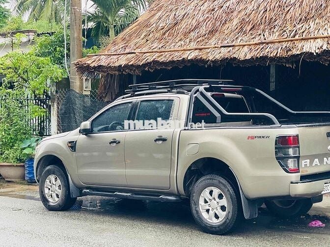 Ford Ranger 2014 XLS 2.2 4x2 AT - 92000 km