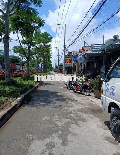 Bán gấp Nhà 1L.MTKD Trần Văn Giàu.Lê Minh Xuân.Bình Chánh.4.5X25M.