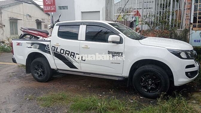2017 2.5 MT 1 cầu số sàn màu trắng đi 119000 km