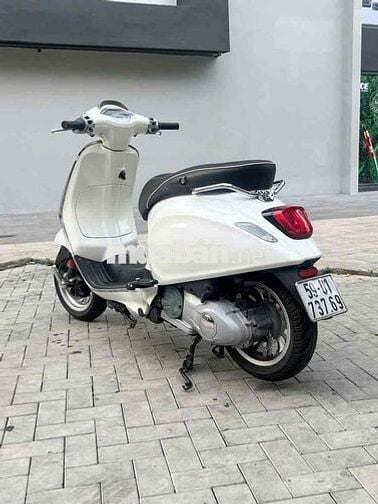 vespa sprint đèn led, máy zin êm. công chứng liền