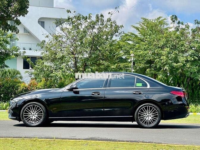 Mercedes C200 Avantgarde Plus V1 2022 -odo 18000km