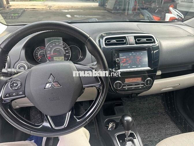 Mitsubishi Mirage 2017 1.2 CVT - 100000 km