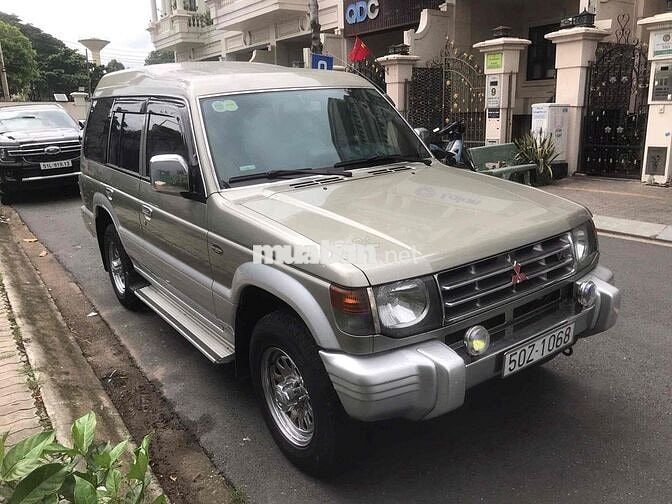 Mitsubishi Pajero 2006 3 - 165000 km
