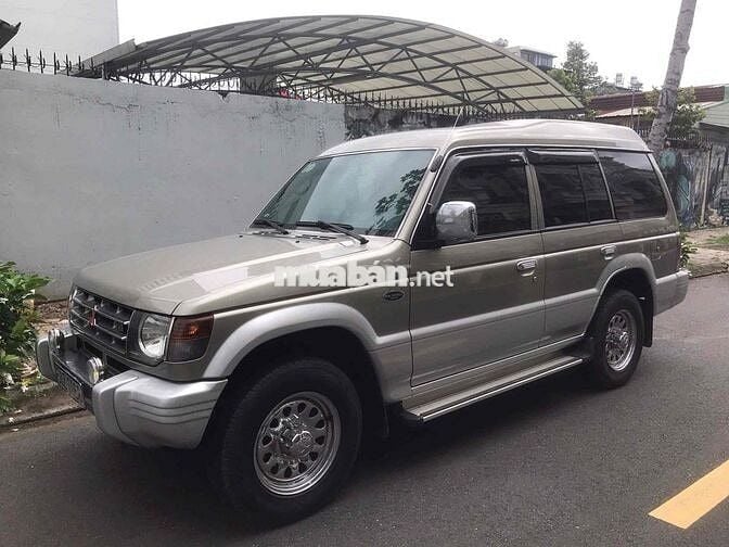 Mitsubishi Pajero 2006 3 - 165000 km