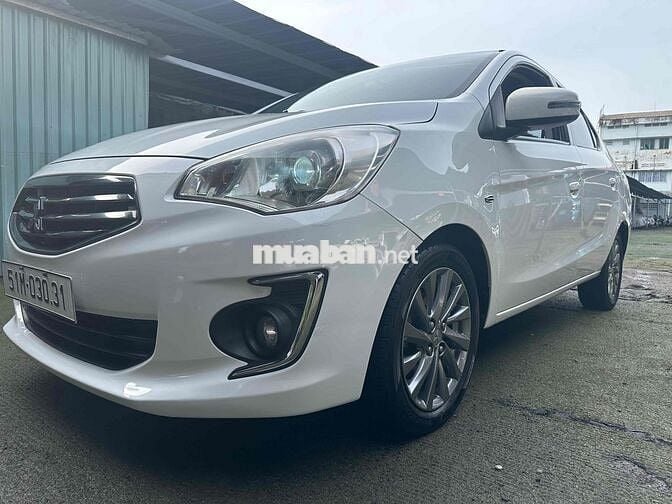Mitsubishi Mirage 2017 1.2 CVT - 100000 km