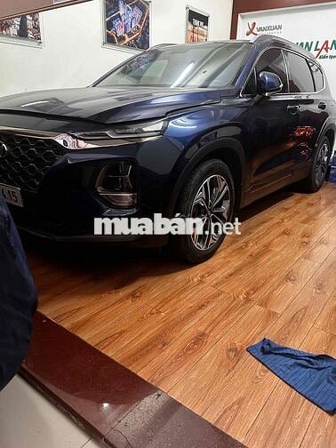 Hyundai Santa Fe 2019 2.4L  AT 4 WD - 21000 km