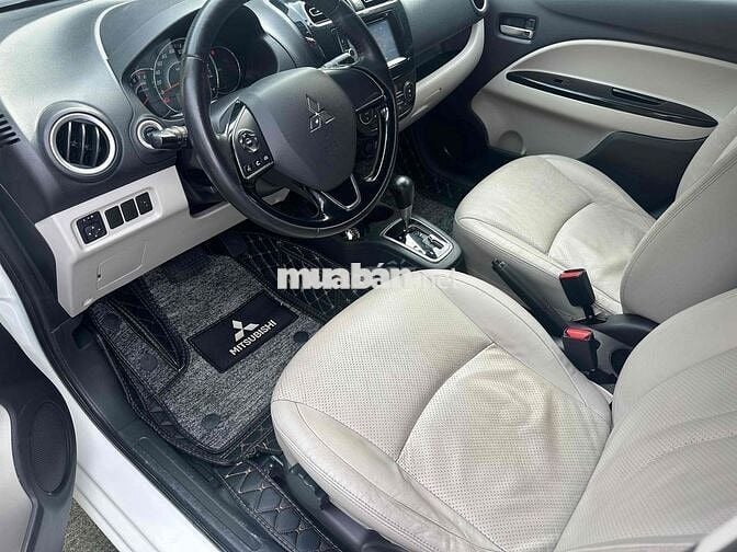 Mitsubishi Mirage 2017 1.2 CVT - 100000 km