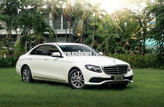 Mercedes E200 Model 2020 - Trắng Nâu