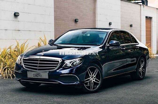 LONG ANH AUTO về MERCEDES E200 model 2017 giá tốt