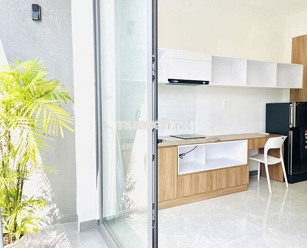 Tân Bình | Phòng đẹp full nội thất ban công rộng, máy giặt riêng
