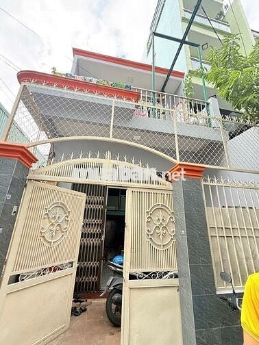 Lạc Long Quân ngang 4,2m nở hậu, H6m sẵn dòng tiền, P9 Tân Bình 6.3 Tỷ
