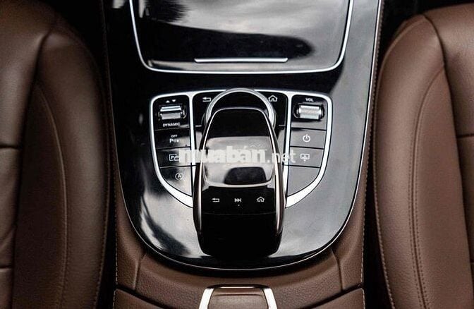 LONG ANH AUTO về MERCEDES E200 model 2017 giá tốt