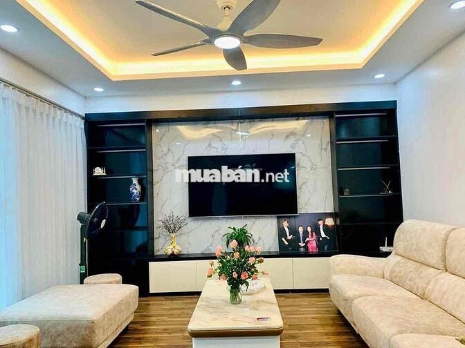 90m2 sổ đỏ 3 ngủ lô góc chung cư quân đội phố Hoàng văn Thái view hồ.