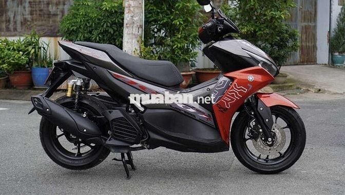 Yamaha NVX V2 - Xám Lambo đỏ Candy - Mẫu Độc Quyền