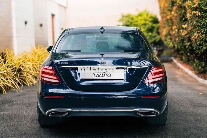 LONG ANH AUTO về MERCEDES E200 model 2017 giá tốt