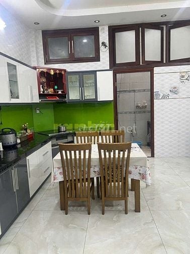 Bán gấp nhà phố liền kề dãy quy hoạch đẹp hẻm 127 ni sư huỳnh liên