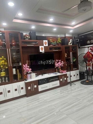 Bán gấp nhà phố liền kề dãy quy hoạch đẹp hẻm 127 ni sư huỳnh liên
