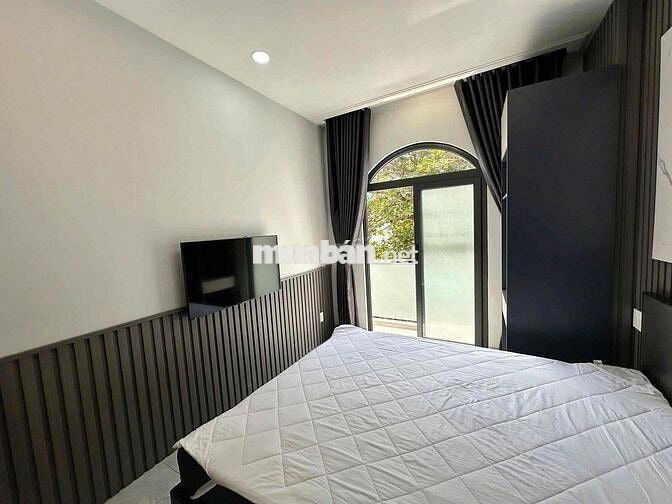 STUDIO BAN CÔNG FULL NỘI THẤT TẠI LÂM VĂN BỀN